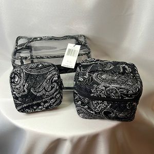 Vera Bradley 3 piece Cosmetic Set! NWT